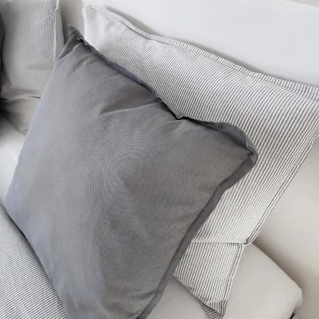 White&gray شقة غدانسك